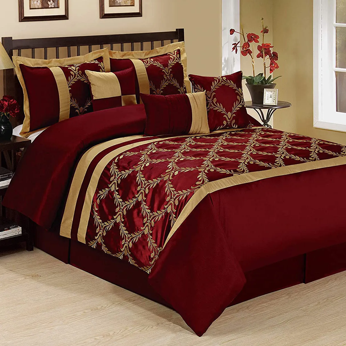 7 Piece Taffeta Fabric Embroideried Bed In A Bag  Comforter Set-Claremont