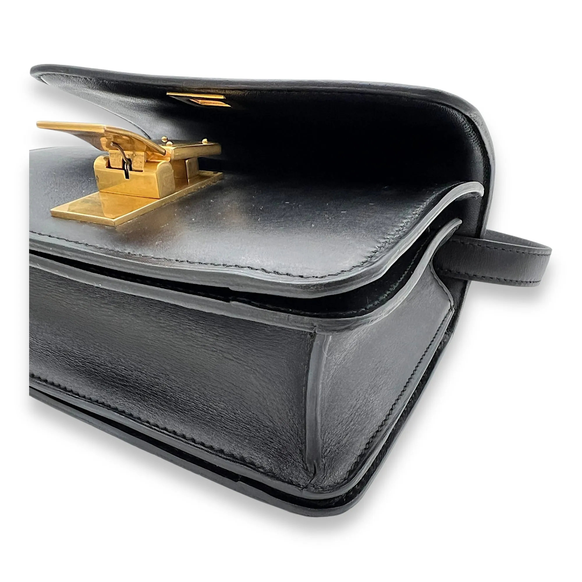 Box Shoulder Bag Mini Black in Calfskin, Gold hardware