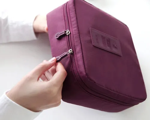 Multi-functional Nylon Travel Makeup Bag - Burgundy