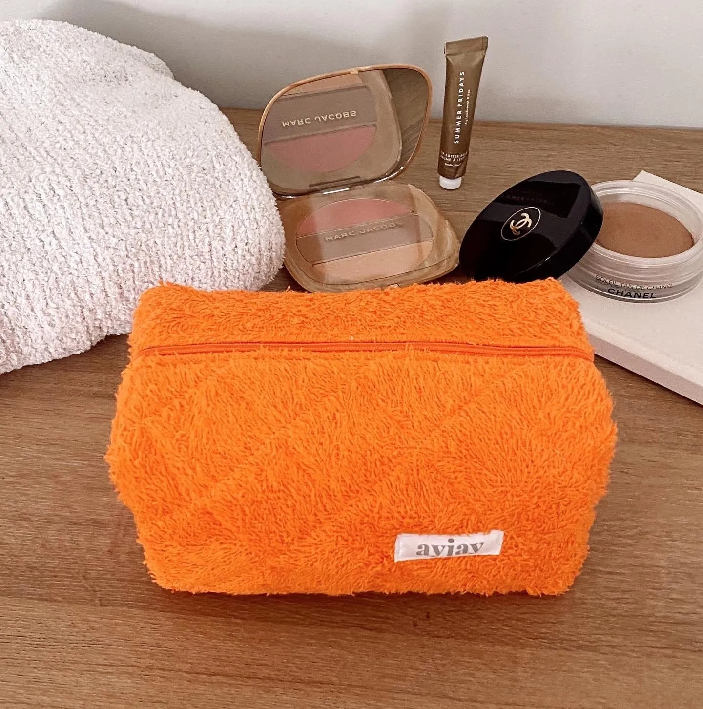 ORANGE TEDDY MAKE-UP BAG