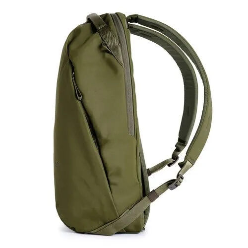 Urth Norite 24L Backpack   Camera Insert - Green